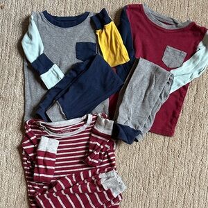 Bundle of mix and match Carter’s pjs